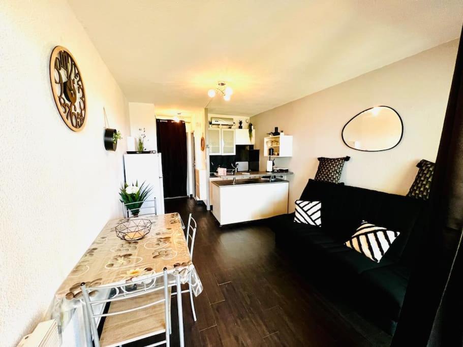 Vue Mer Plage Parking Gratuit Wifi Village De Noel Le Barcares Bagian luar foto